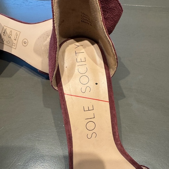 Sole Society Red Sandals with High Heel - Picture 3 of 4